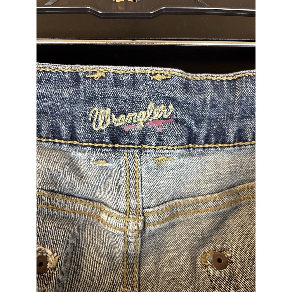 Womens Light Blue Wrangler Jeans Size 11x36 Bootcut Mid Rise - Picture 6 of 7
